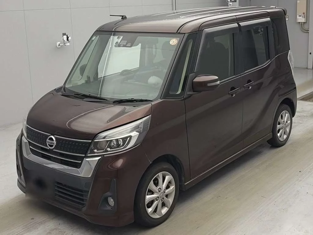 Nissan Dayz Roox B21A 2018